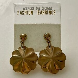 Gold Flower Drop Earrings